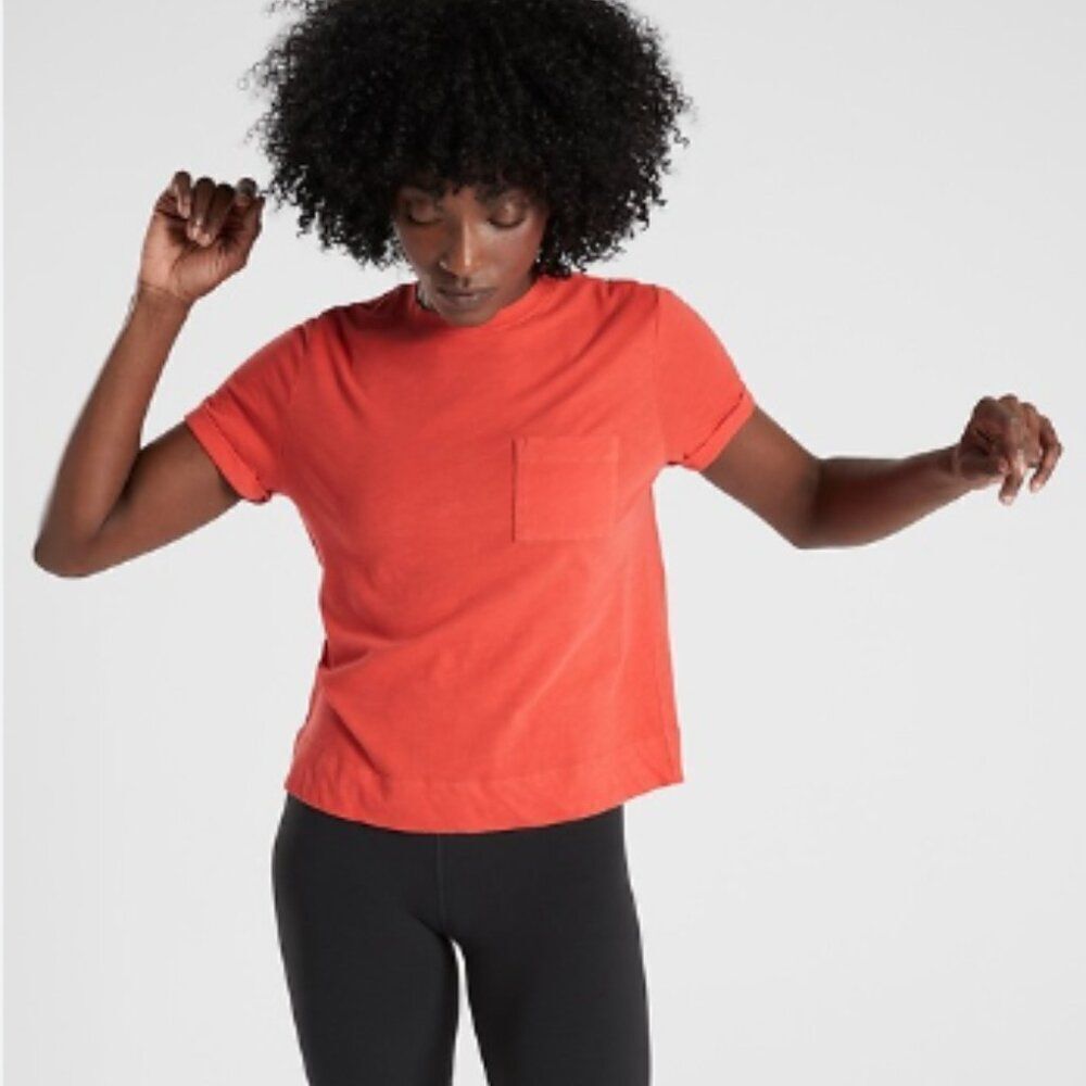 Athleta Daily Pocket Tee Orange Size Small